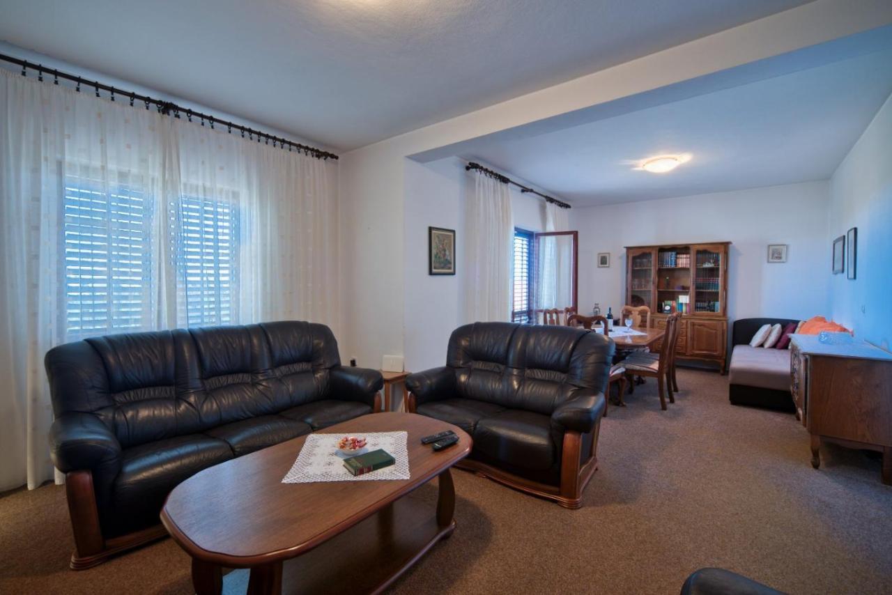 Bor - The Entire Home With Sea View Ulcinj Ngoại thất bức ảnh