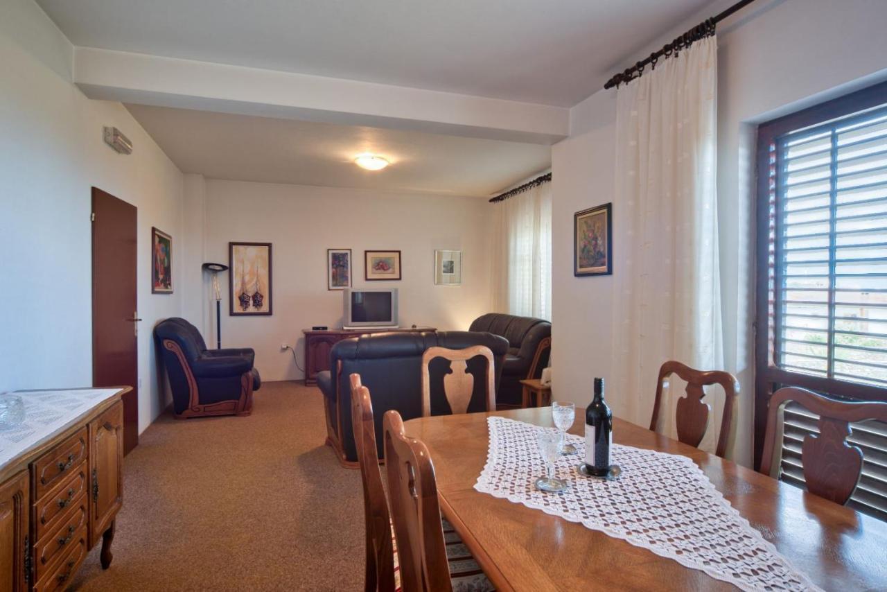 Bor - The Entire Home With Sea View Ulcinj Ngoại thất bức ảnh