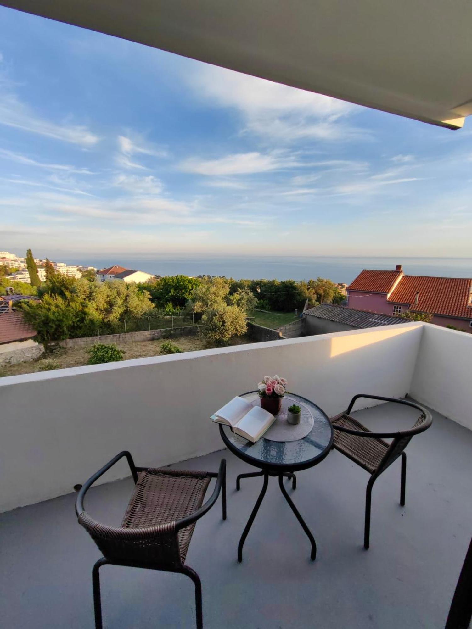 Bor - The Entire Home With Sea View Ulcinj Ngoại thất bức ảnh