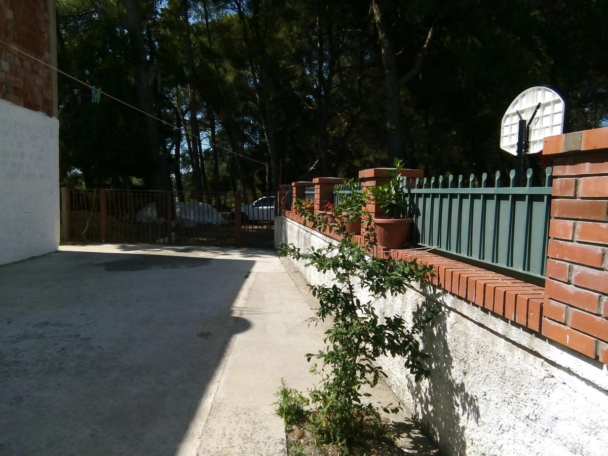 Bor - The Entire Home With Sea View Ulcinj Ngoại thất bức ảnh